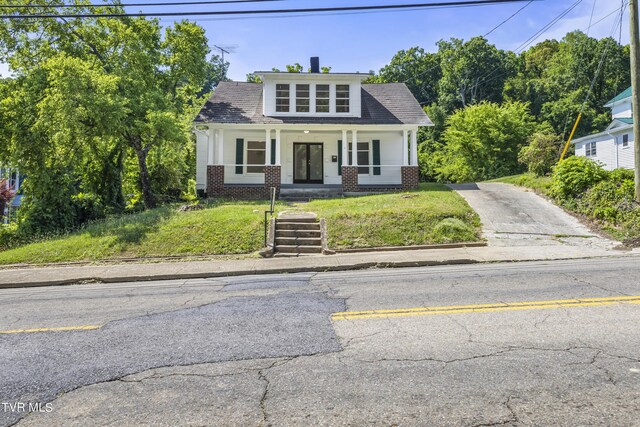 Listing photo 3 for 417 W Main St, Greeneville TN 37743