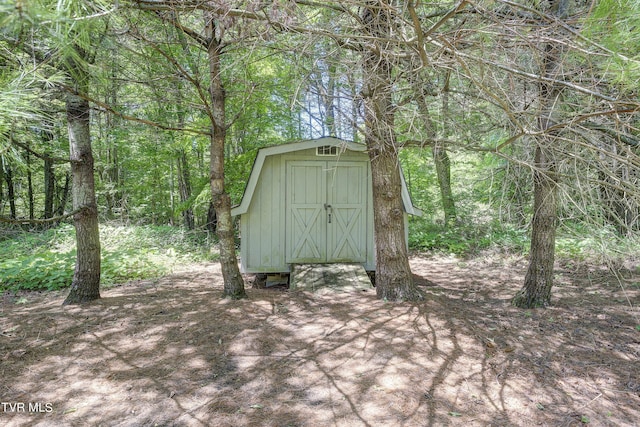 view of outdoor structure