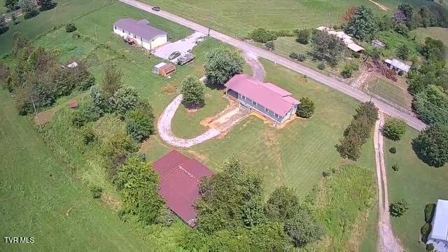 330 Pates Hill Rd, Mosheim, TN 37818 - photo 2