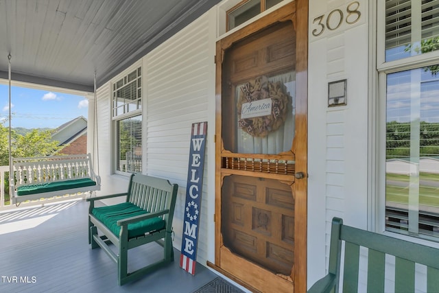 property entrance with a porch