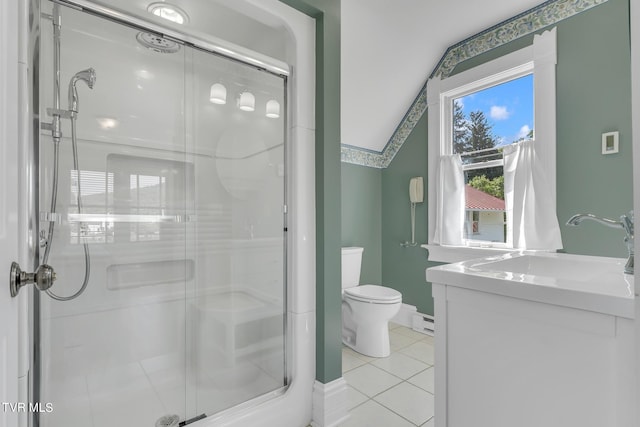 bathroom featuring a shower with shower door, vaulted ceiling, vanity, and toilet