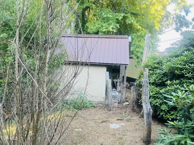 view of side of property