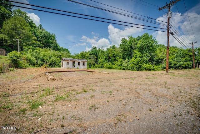 Listing photo 3 for 229 Marble Hall Rd, Rogersville TN 37857