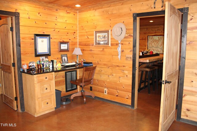 2044 Pigeon Creek Rd, Greeneville, TN 37743 - office featuring wooden walls, concrete floors, visible vents, and recessed lighting