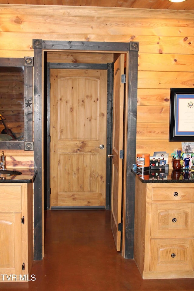 2044 Pigeon Creek Rd, Greeneville, TN 37743 - hallway with wooden walls