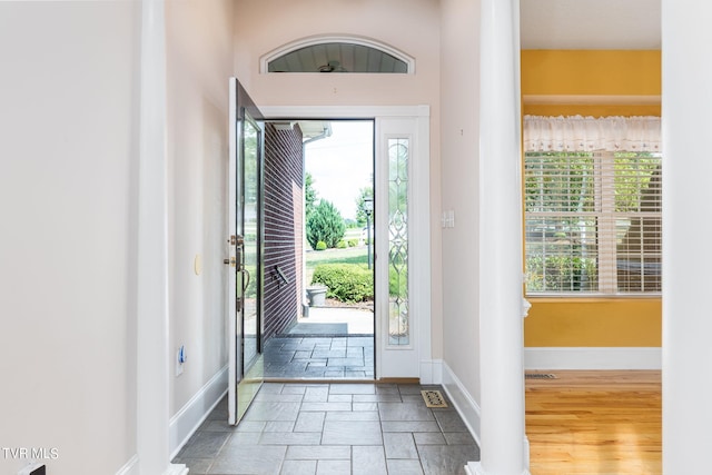 entryway featuring a healthy amount of sunlight