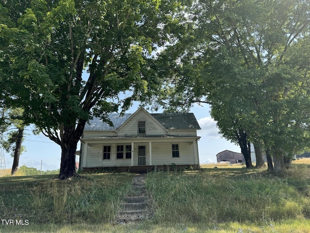 view of front of house