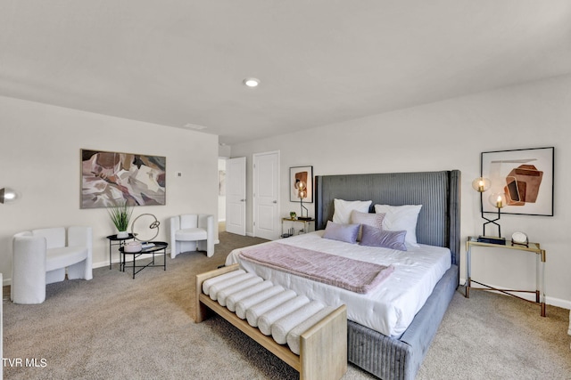 bedroom with carpet flooring