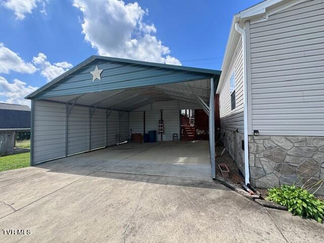 exterior space featuring a carport