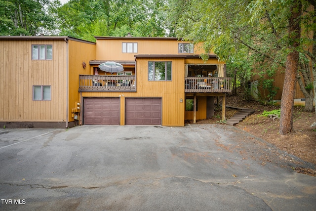 view of front of home with a garage