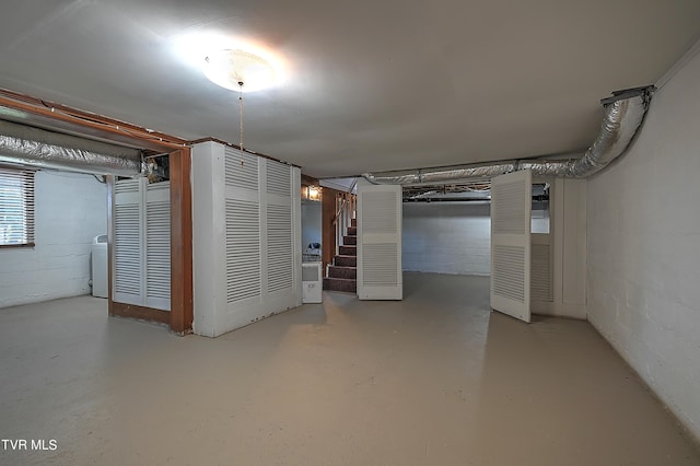 basement featuring washer / dryer