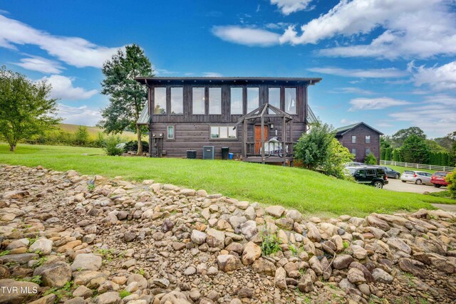 2390 W Allens Bridge Rd, Greeneville, TN 37743 - view of rear view of house