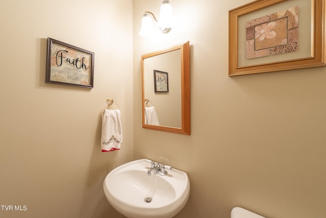 bathroom with sink