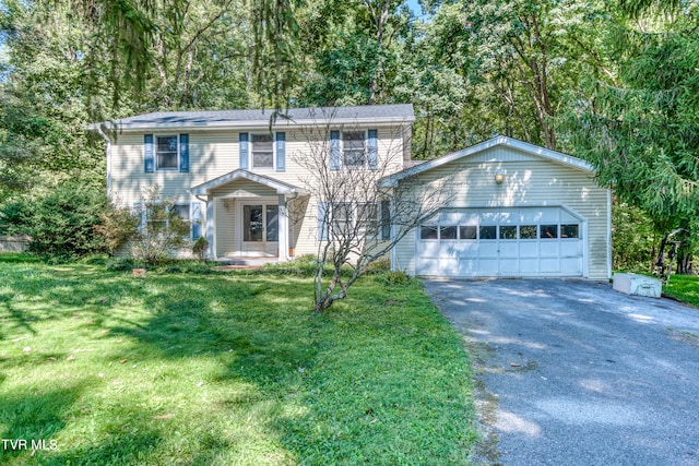 view of front of property with a front lawn