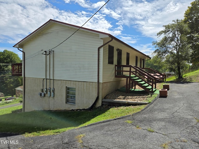 view of side of home