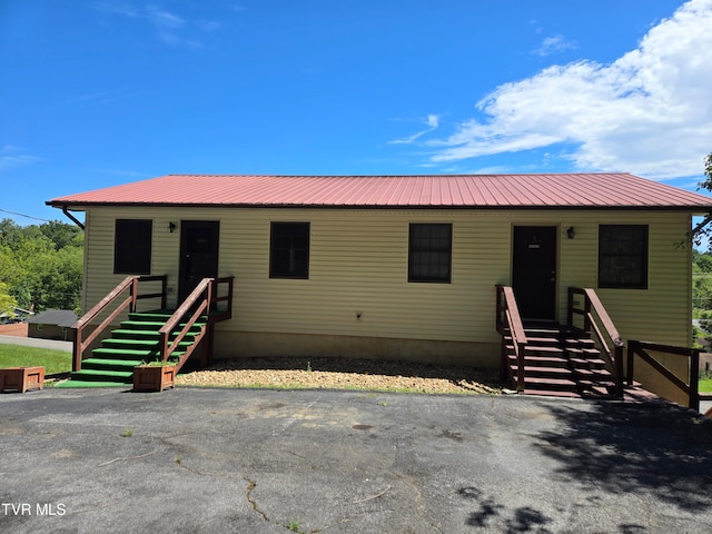 view of front of home