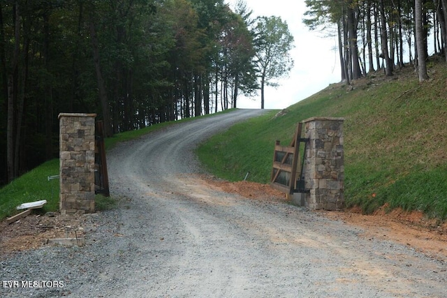 Listing photo 3 for LOT37 Draft Dr, Butler TN 37640