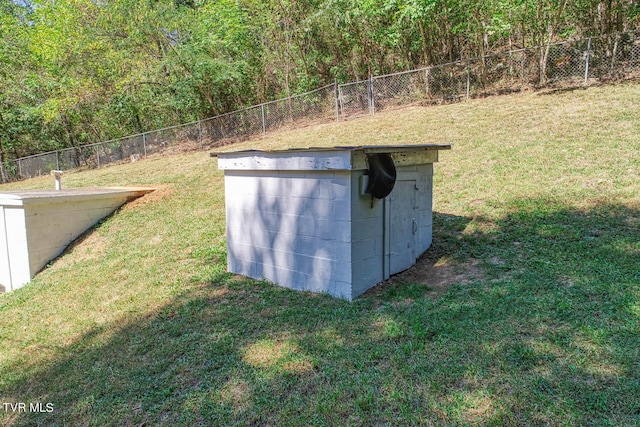 exterior space featuring a storage shed