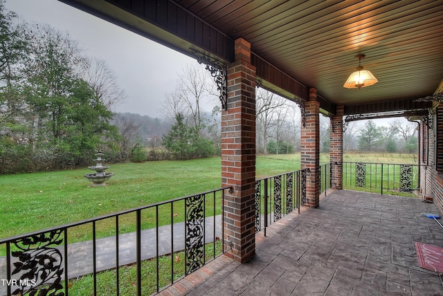 view of patio / terrace featuring covered porch