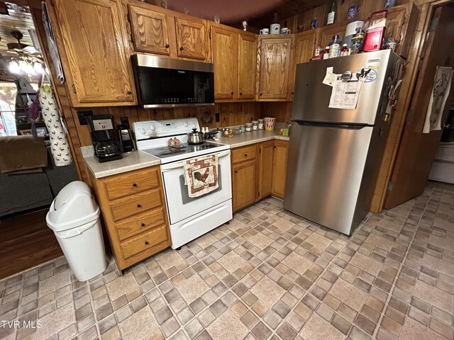 kitchen featuring stainless steel appliances