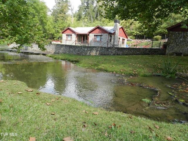 view of water feature