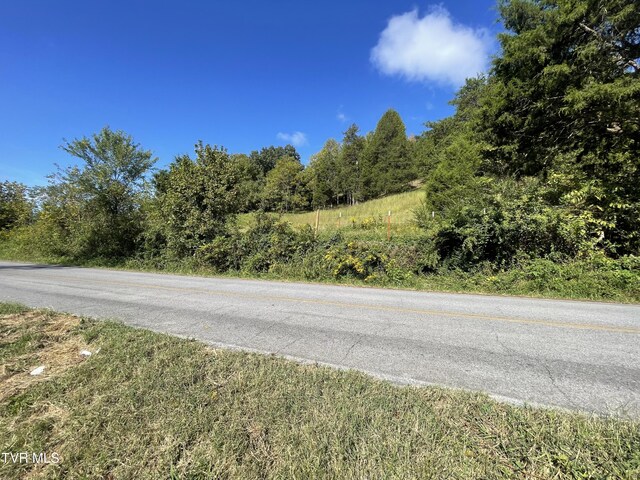 2720 Goshen Valley Rd, Church Hill, TN 37642