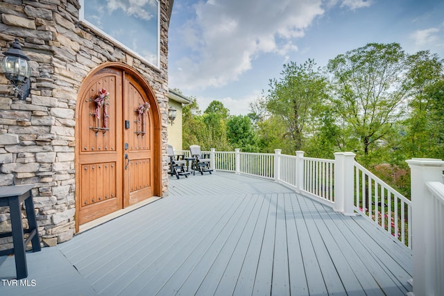 view of wooden deck