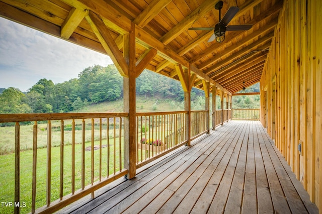 deck with a ceiling fan