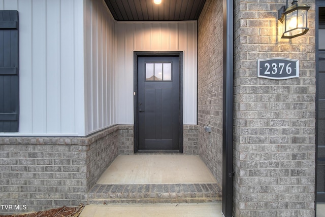 view of doorway to property