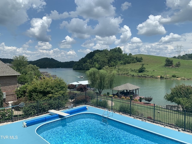 107 Lake Harbor Dr, Johnson City, TN 37615 - photo 3
