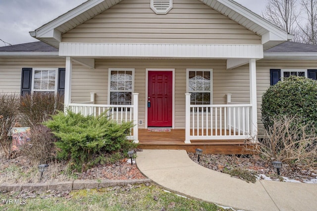 view of front of property with a porch