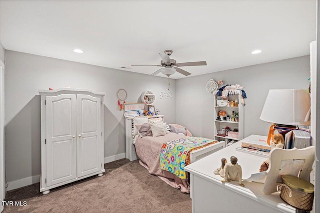 bedroom with light carpet and ceiling fan