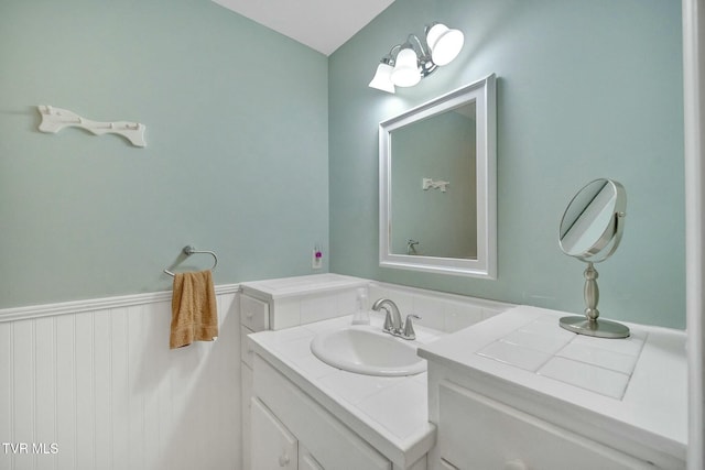 bathroom with vanity