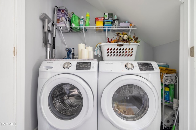 laundry room with washer and clothes dryer