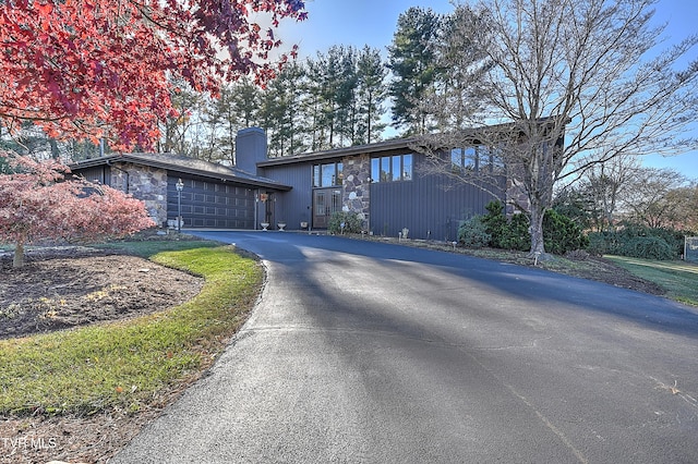 view of front of house with a garage