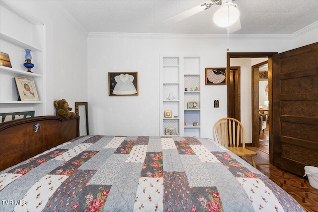 1312 Happy Valley St, Elizabethton, TN 37643 - bedroom with ornamental molding and ceiling fan