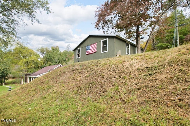 view of home's exterior