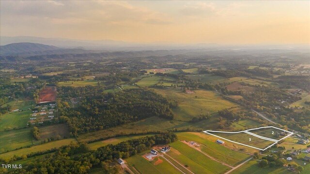 5412 Old Niles Ferry Rd, Maryville, TN 37801