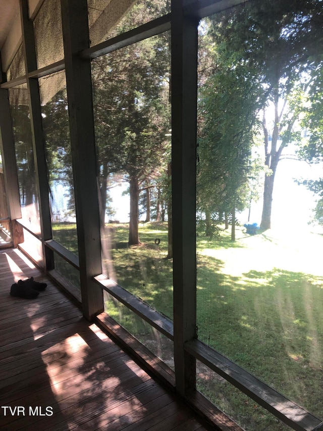 view of unfurnished sunroom