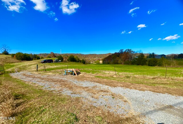 7084 Lone Star Rd Unit 2, Kingsport, TN 37660 - photo 9