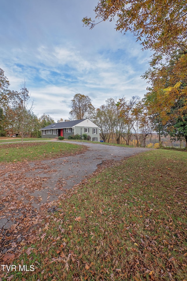 view of front of house