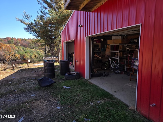 view of outbuilding