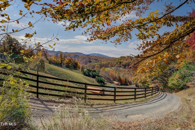 exterior space featuring a rural view