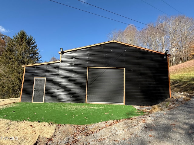 exterior space with a lawn