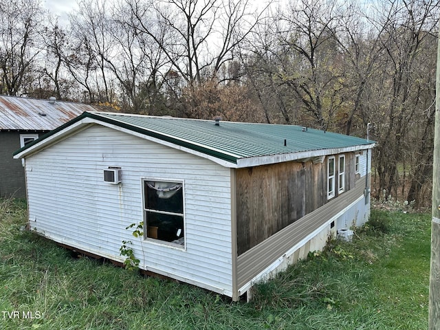 view of property exterior