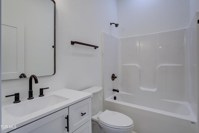 full bathroom with toilet, vanity, and bathing tub / shower combination