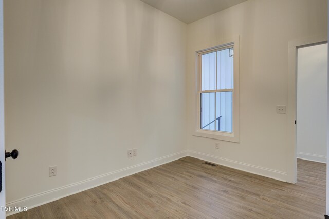 empty room featuring light hardwood / wood-style flooring