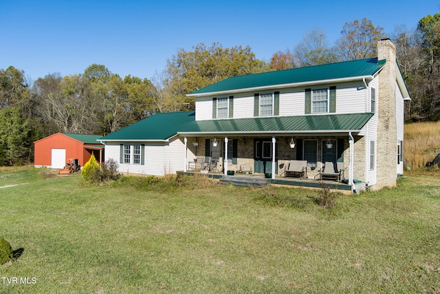 view of front of home featuring a front yard