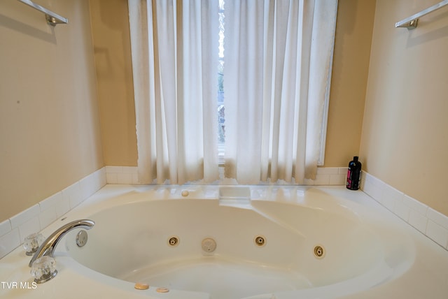 bathroom with a bathtub