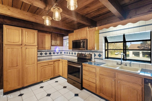 kitchen with stainless steel appliances, wood ceiling, decorative backsplash, sink, and beamed ceiling